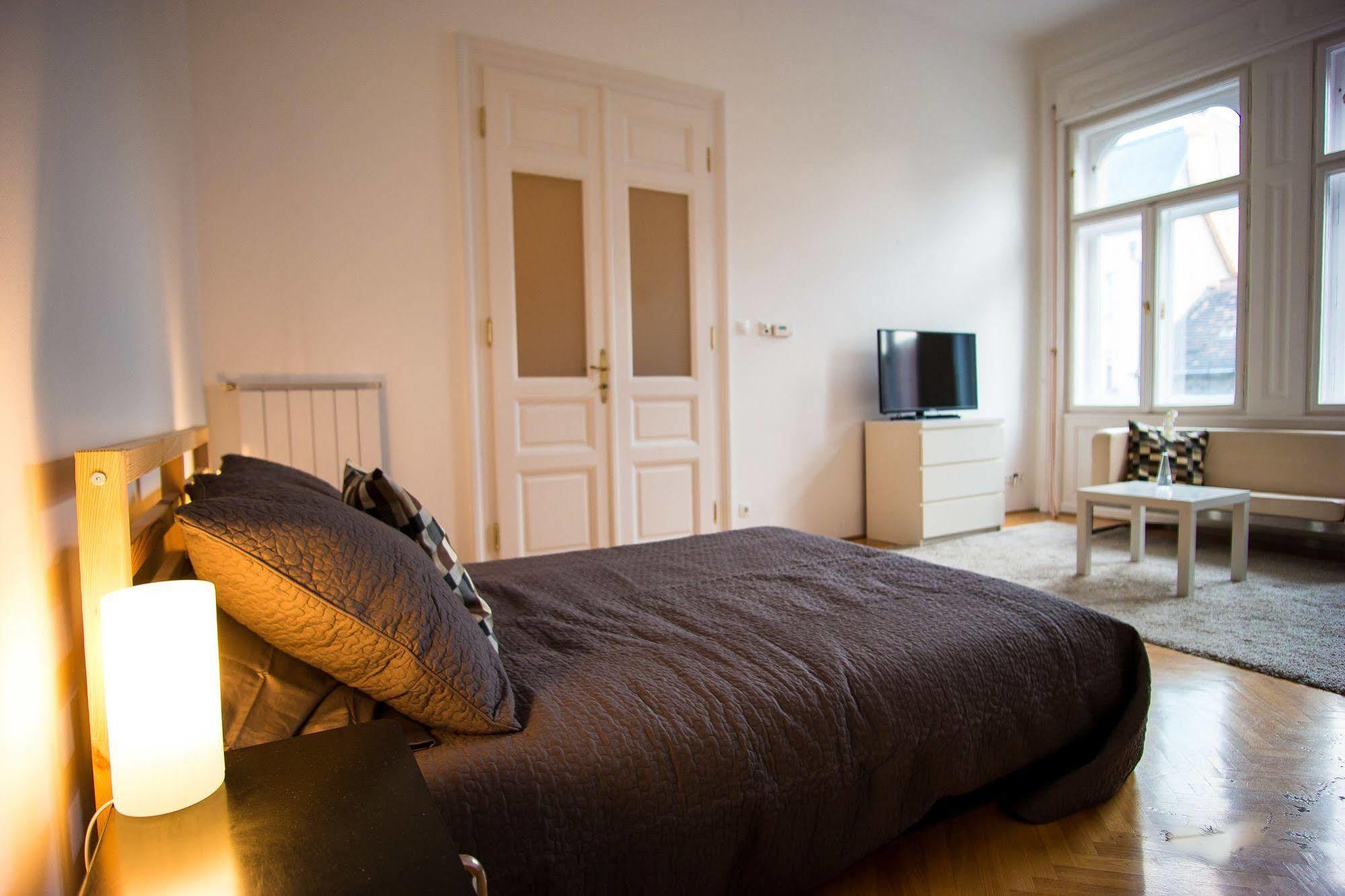 Opera Guesthouse Budapest Extérieur photo